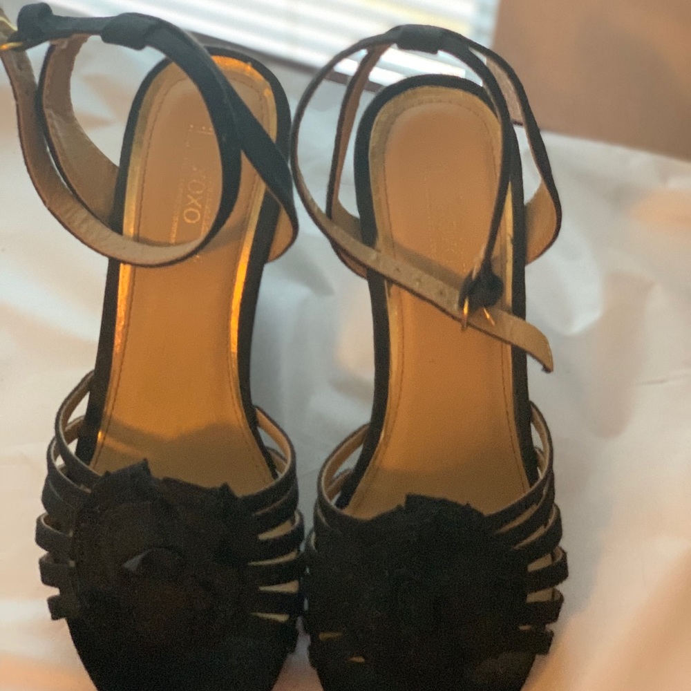 Xoxo beautiful sandals 7